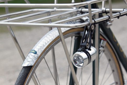 HONJO-KOKEN Schutzblech + Velo Orange Porteur Front Rack mit Supernova E3 Pure Pro